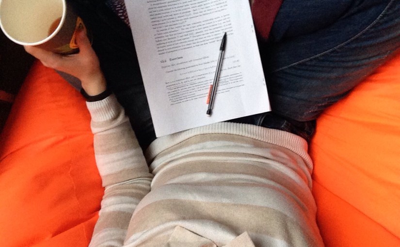 Мисс «читаю-всё-что-вижу»